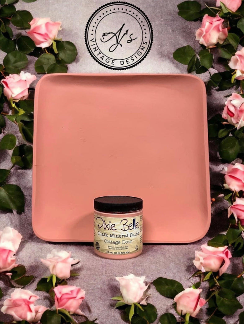 Dixie Belle “Cottage Door” Chalk Mineral Paint