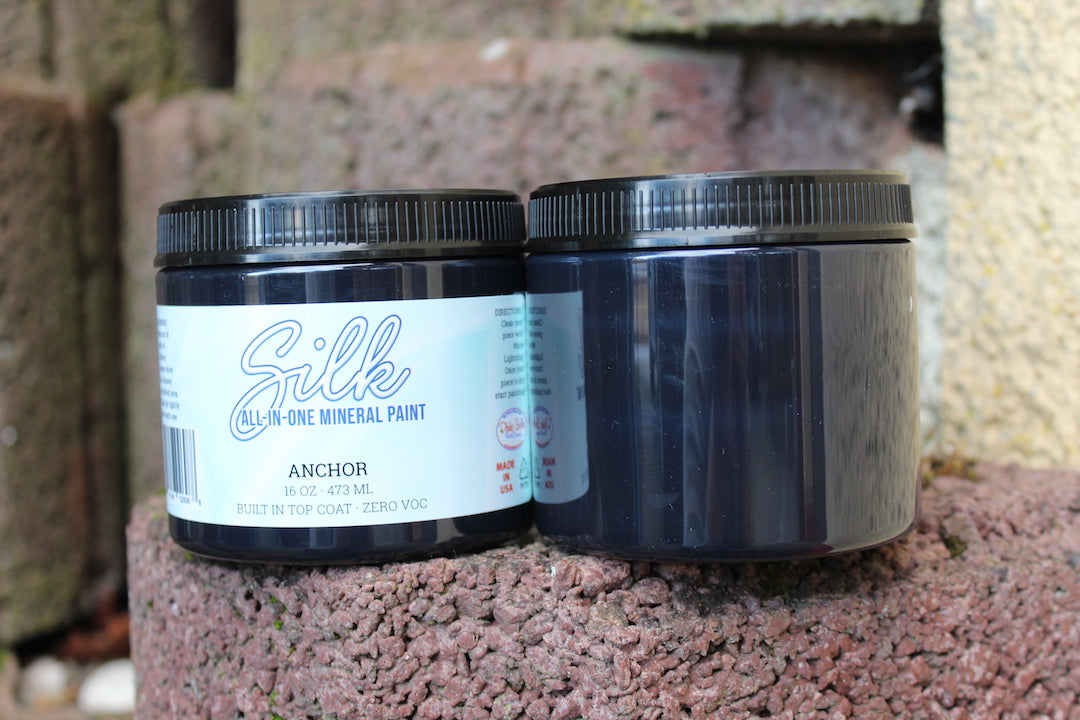 Dixie Belle “Anchor” Silk Paint