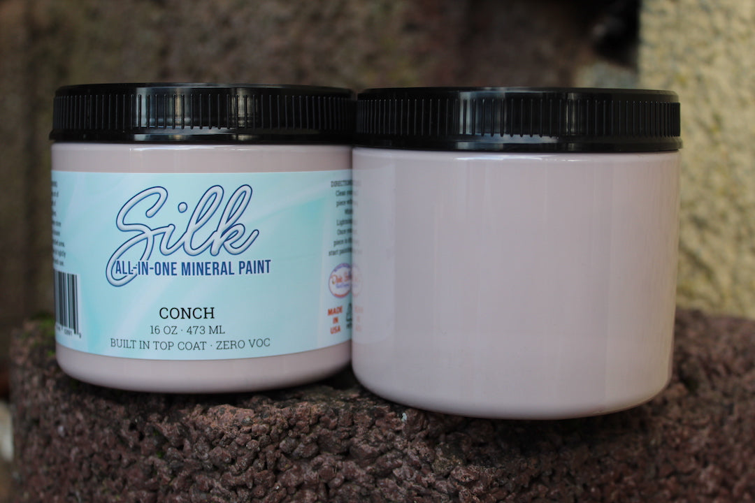Dixie Belle “Conch” Silk Paint